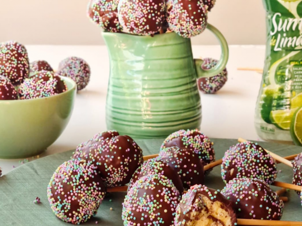 receita de cake pop de limão