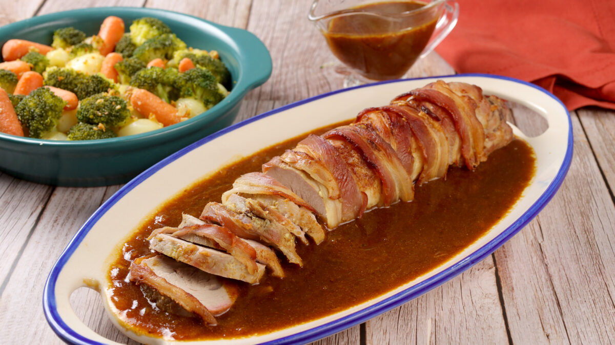 receita de lombo assado com bacon e molho de mostarda