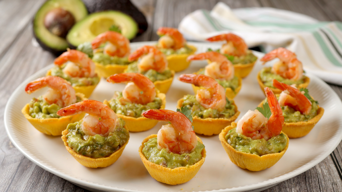receita de tortinhas de milho com guacamole e camarao