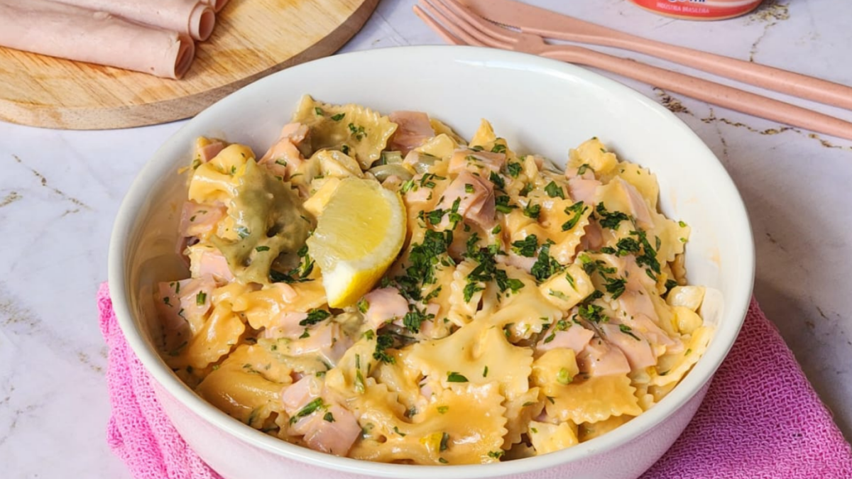 receita de salada de macarrão com abacaxi e presunto