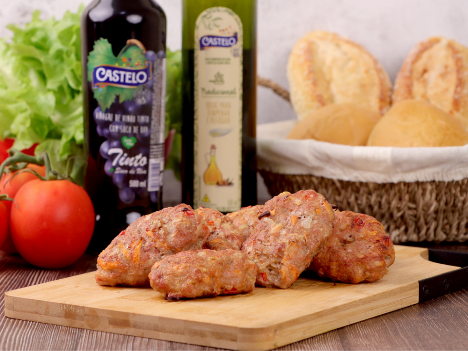 receita de hambúrguer caseiro enriquecido com legumes