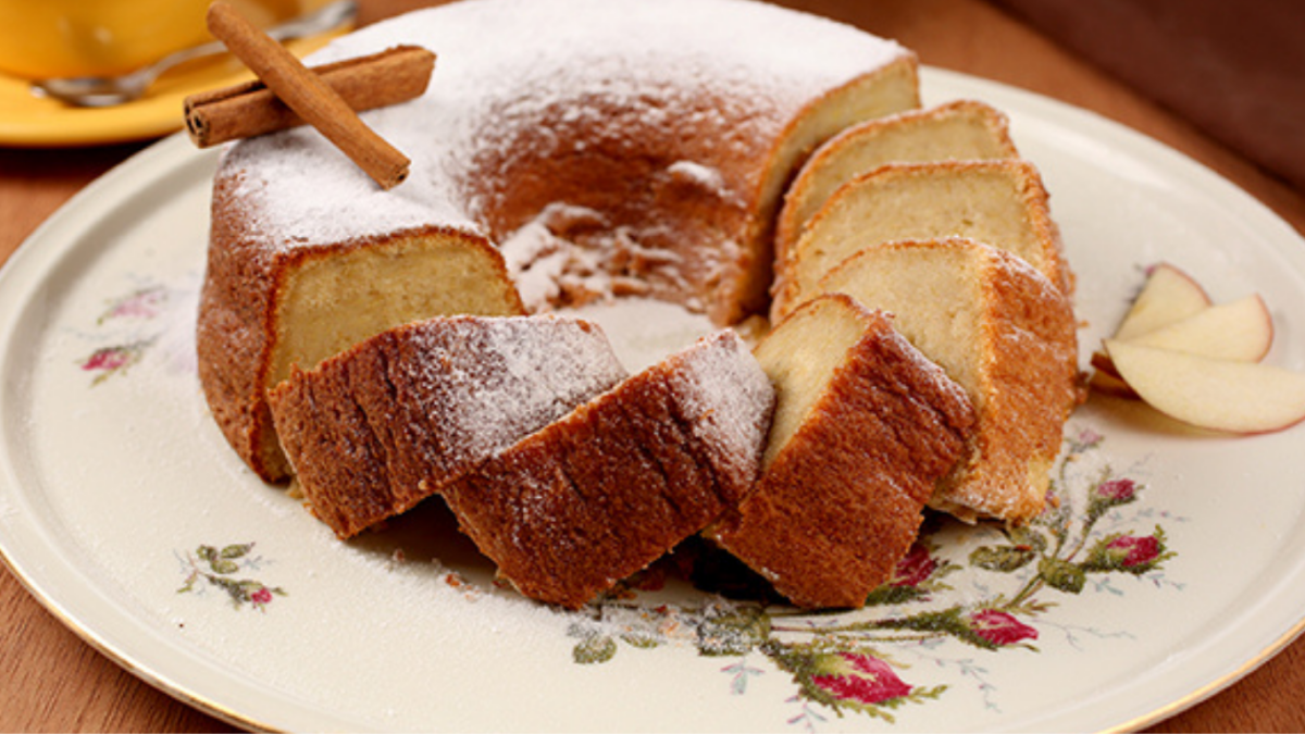 receita de bolo de maçã com canela e especiarias